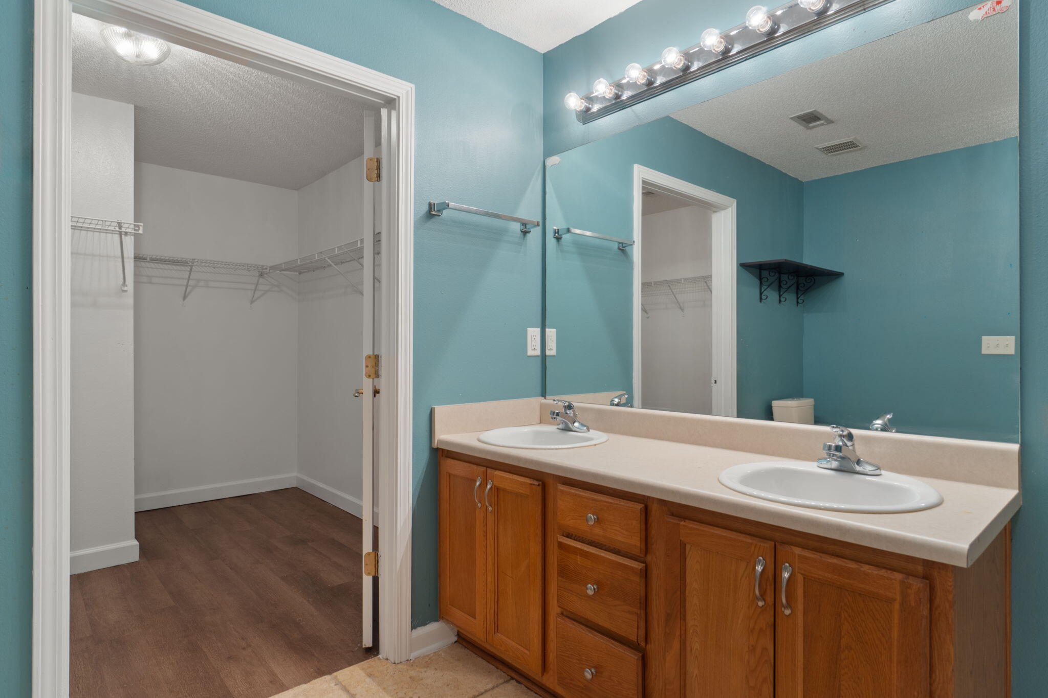 4701 Falcon Way Crestview, FL 32539 - Photo 25 of 36 25-web-or-mls-Final-13