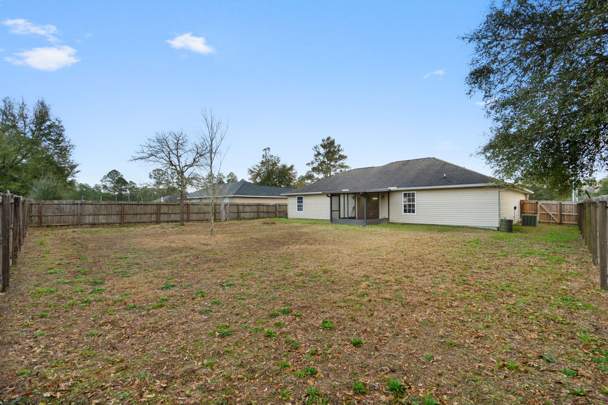 4701 Falcon Way Crestview, FL 32539 - Photo 28 of 36 28-web-or-mls-Final-25