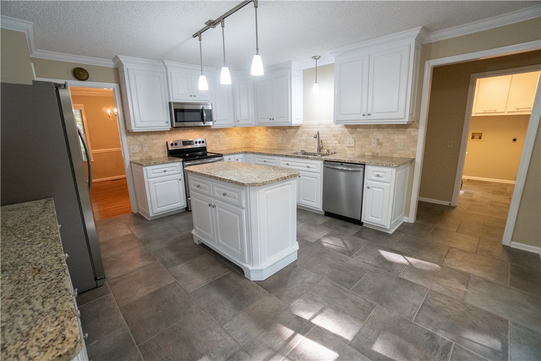 123 Shaftsbury Road Clemson, SC 29631 - Photo 16 of 37 Gallery Image 16