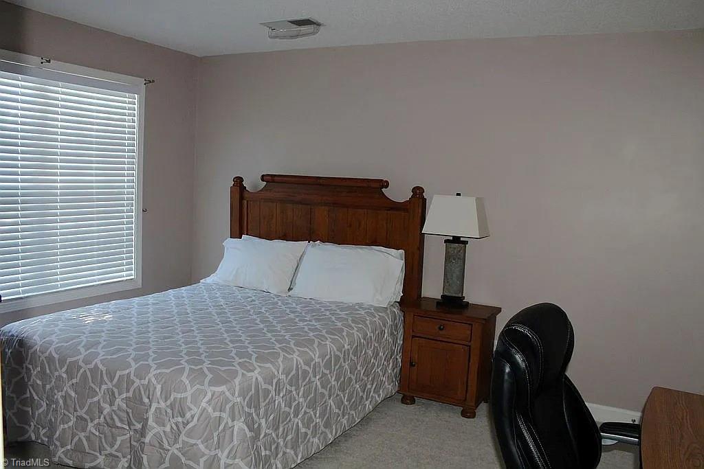 6207 High View Road Greensboro, NC 27410 - Photo 21 of 23 Gallery Image 21