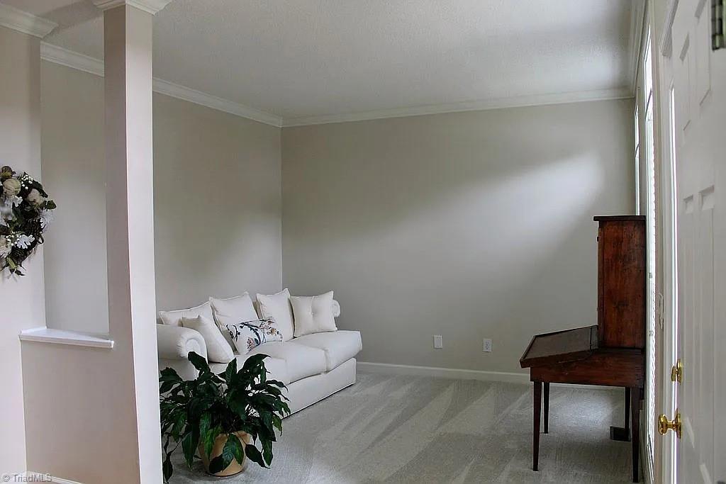 6207 High View Road Greensboro, NC 27410 - Photo 3 of 23 Gallery Image 3