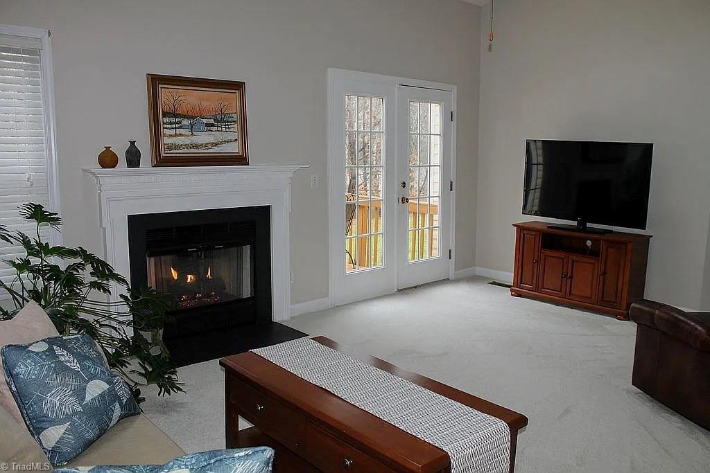 6207 High View Road Greensboro, NC 27410 - Photo 8 of 23 Gallery Image 8