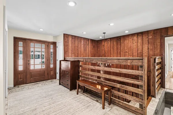 $464,500 | 1134 South Lakeside Drive, Battle Creek, MI 49015