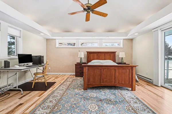 $454,500 | 1134 South Lakeside Drive, Battle Creek, MI 49015