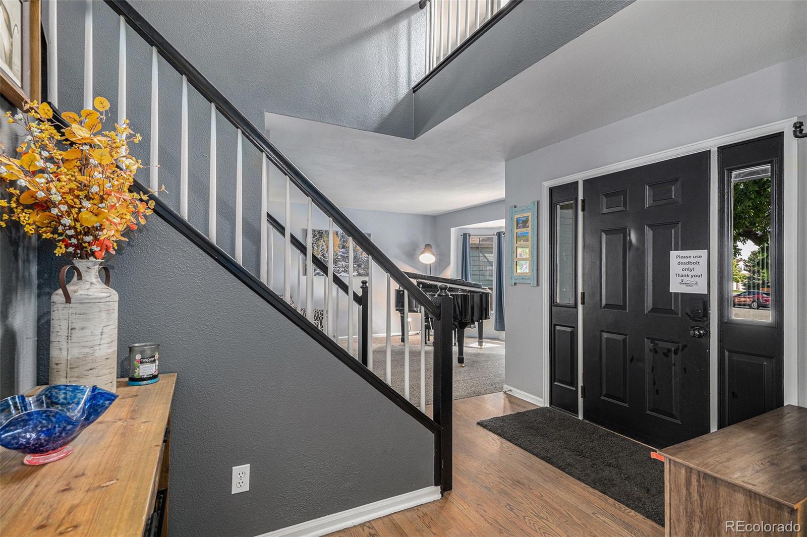 9924 Silver Maple Way Highlands Ranch, CO 80129 - Photo 4 of 47 Gallery Image 4