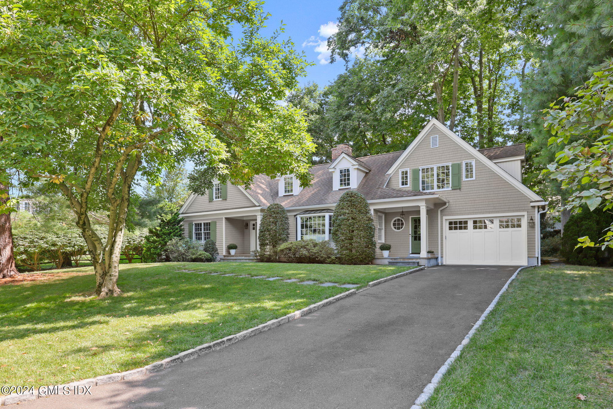 31 Stoney Ridge Lane Riverside, CT 06878 - Photo 2 of 45 1-web-or-mls-31-stoney-ridge-ln