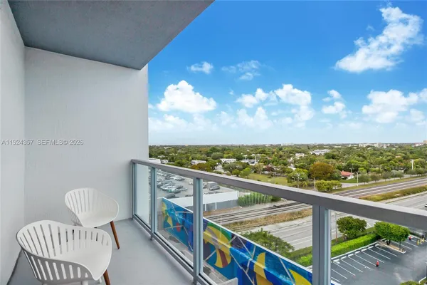 $580,000 | 3900 Biscayne Boulevard, Unit N813, Miami, FL 33137