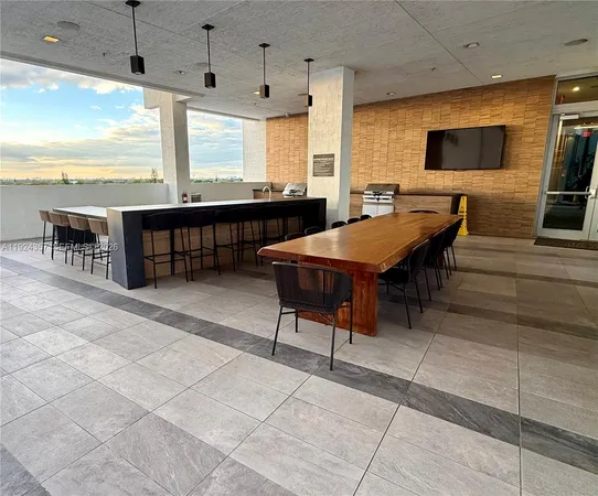 $580,000 | 3900 Biscayne Boulevard, Unit N813, Miami, FL 33137