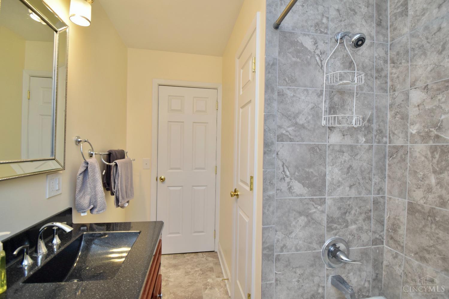 8505 Bridgetown Road Cleves, OH 45002 - Photo 27 of 37