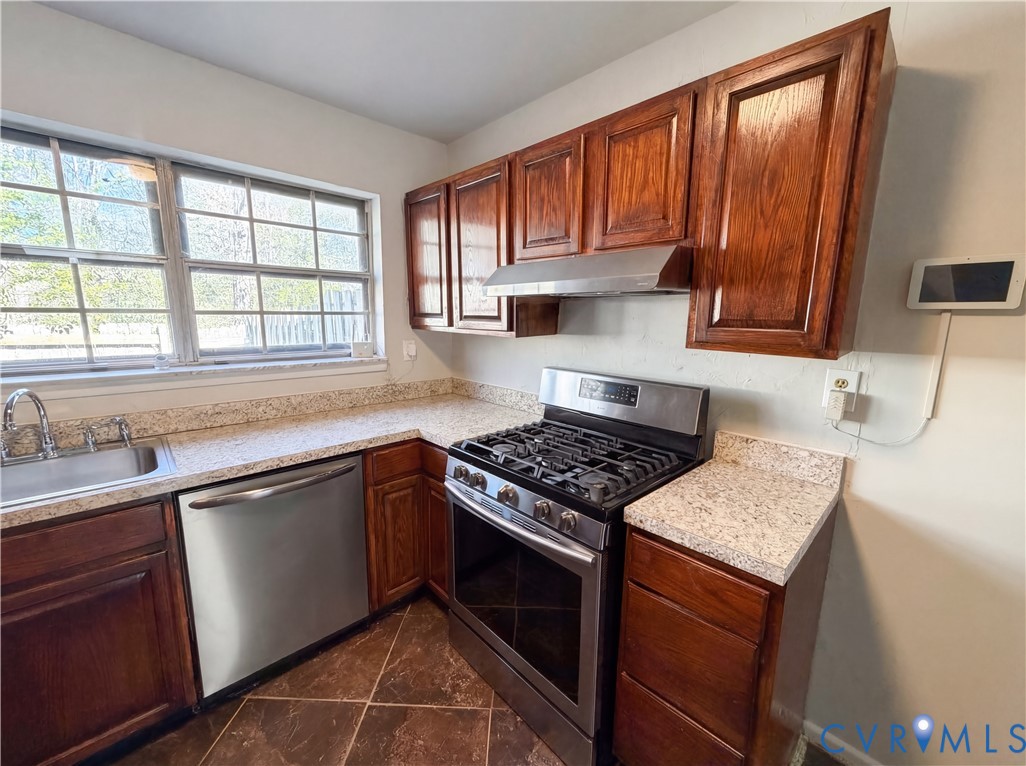 8604 Ransco Court North Chesterfield, VA 23235 - Photo 9 of 16