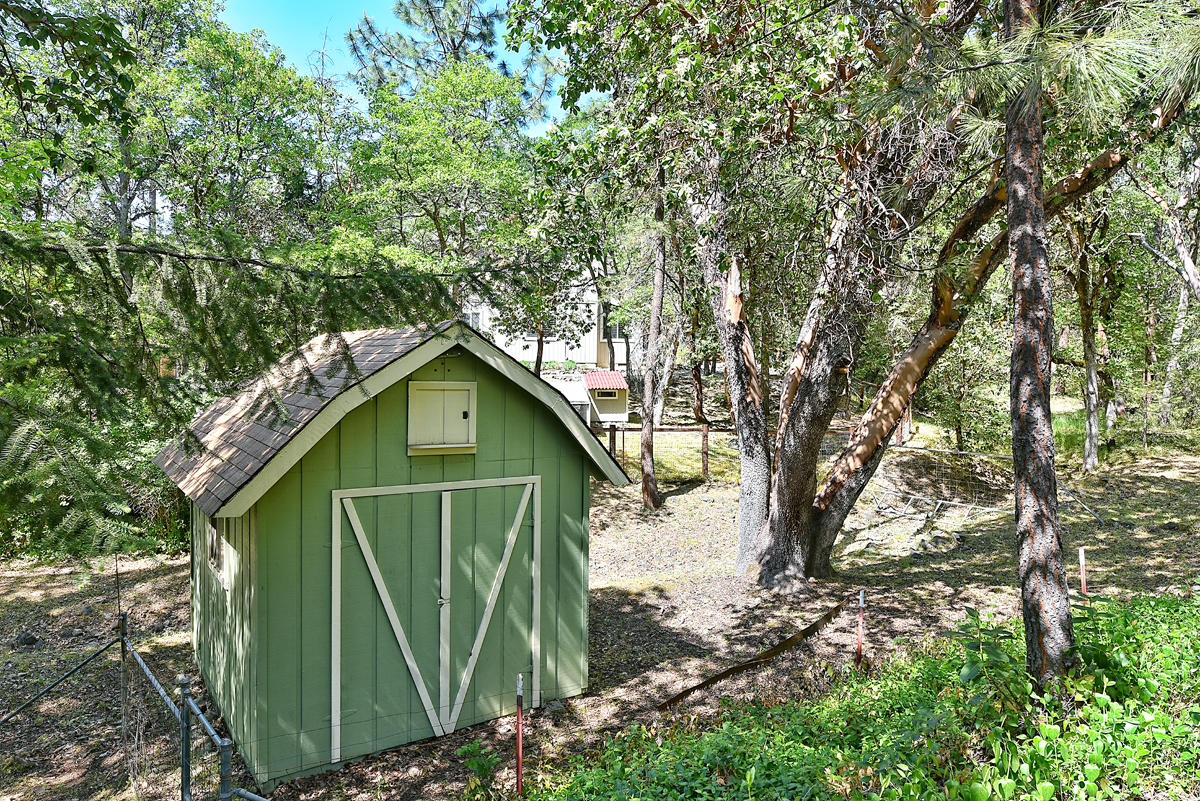 801 Upper Applegate Road Jacksonville, OR 97530 - Photo 37 of 40 DSC_7452