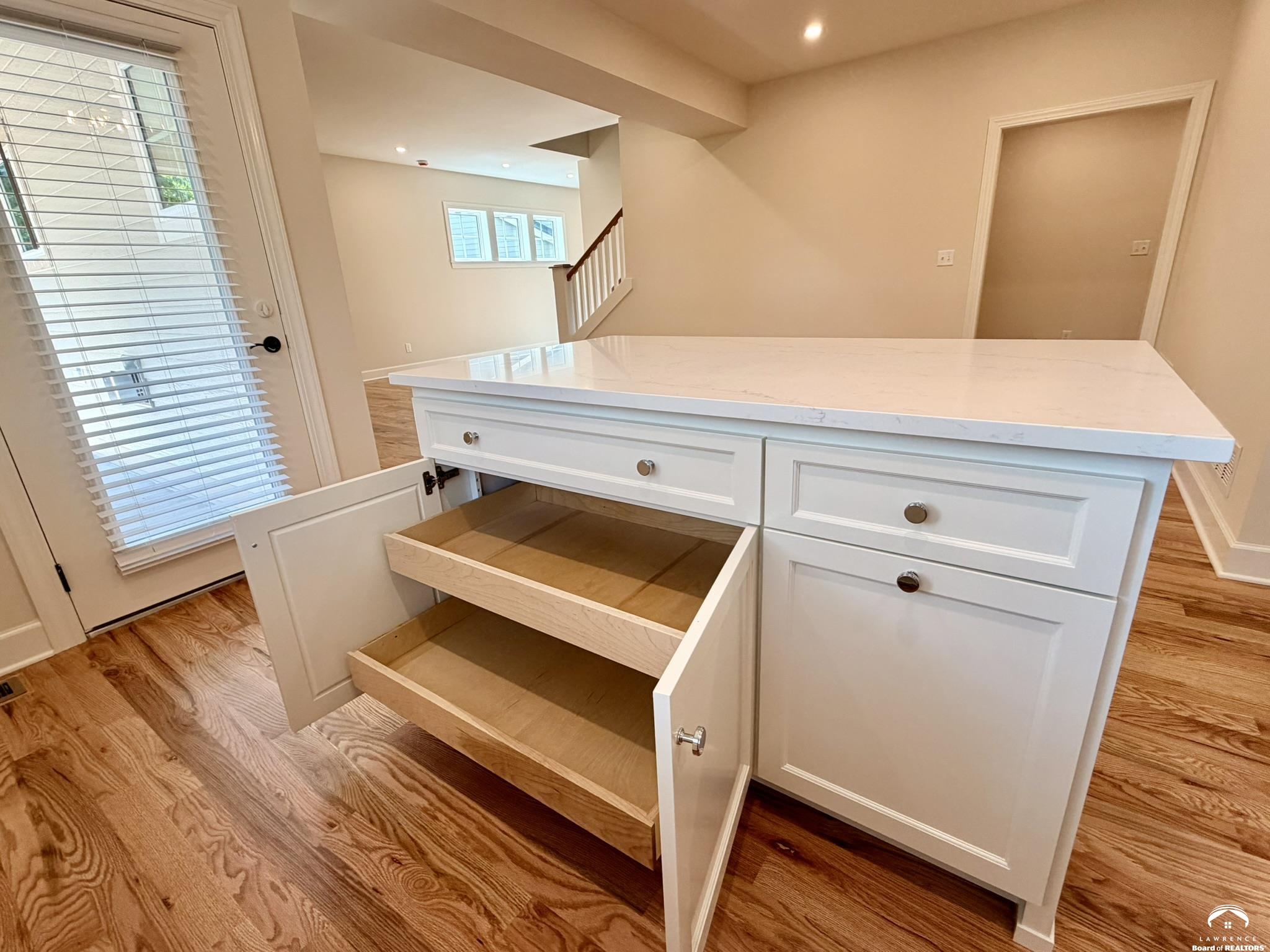 5622 Maggie Way Lawrence, KS 66049 - Photo 5 of 26