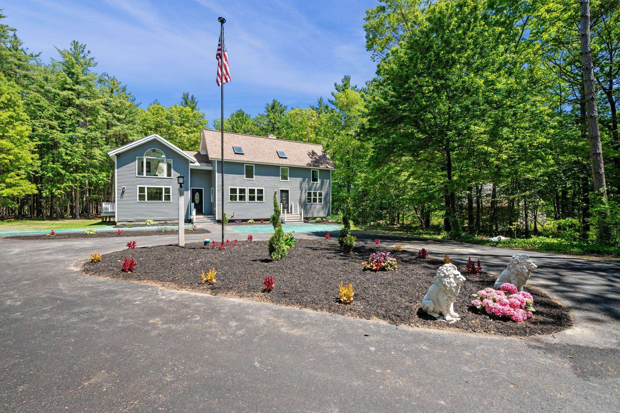 20 Hawkewood Road Sandown, NH 03873 - Photo 4 of 60
