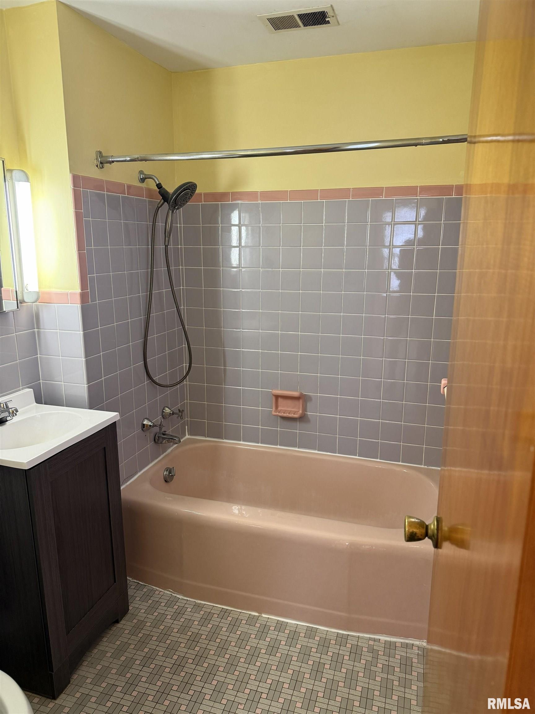 2944 South 5th Street Springfield, IL 62703 - Photo 8 of 10 Gallery Image 8