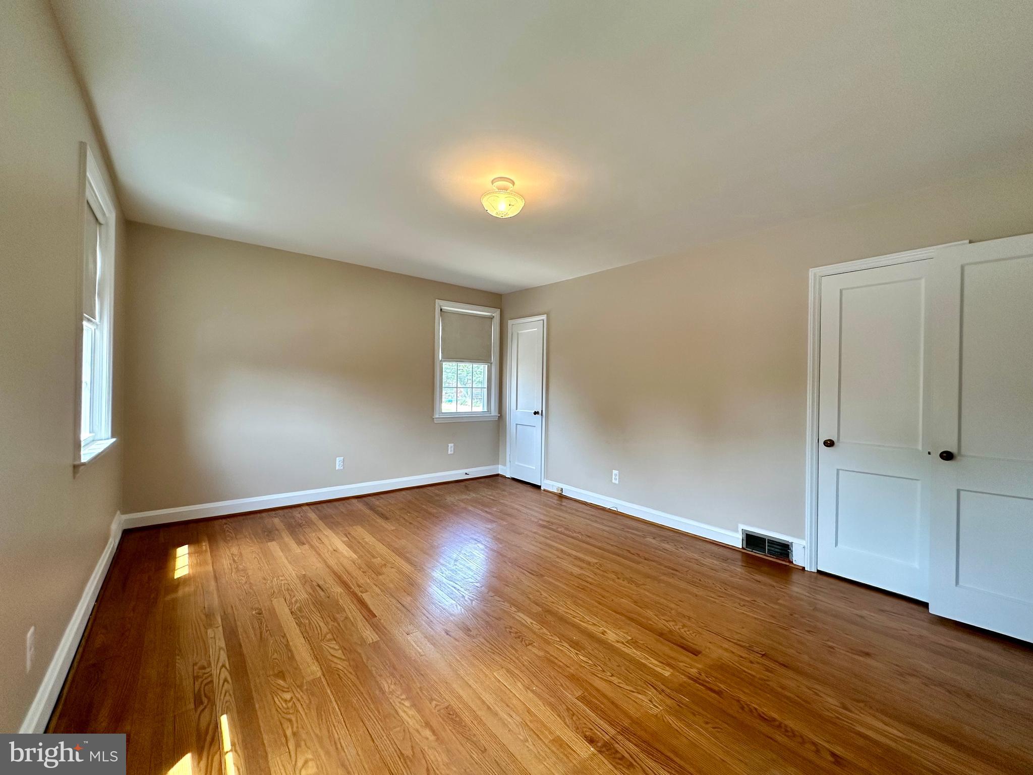 1720 Edgewood Road Towson, MD 21286 - Photo 29 of 50 Primary bedroom