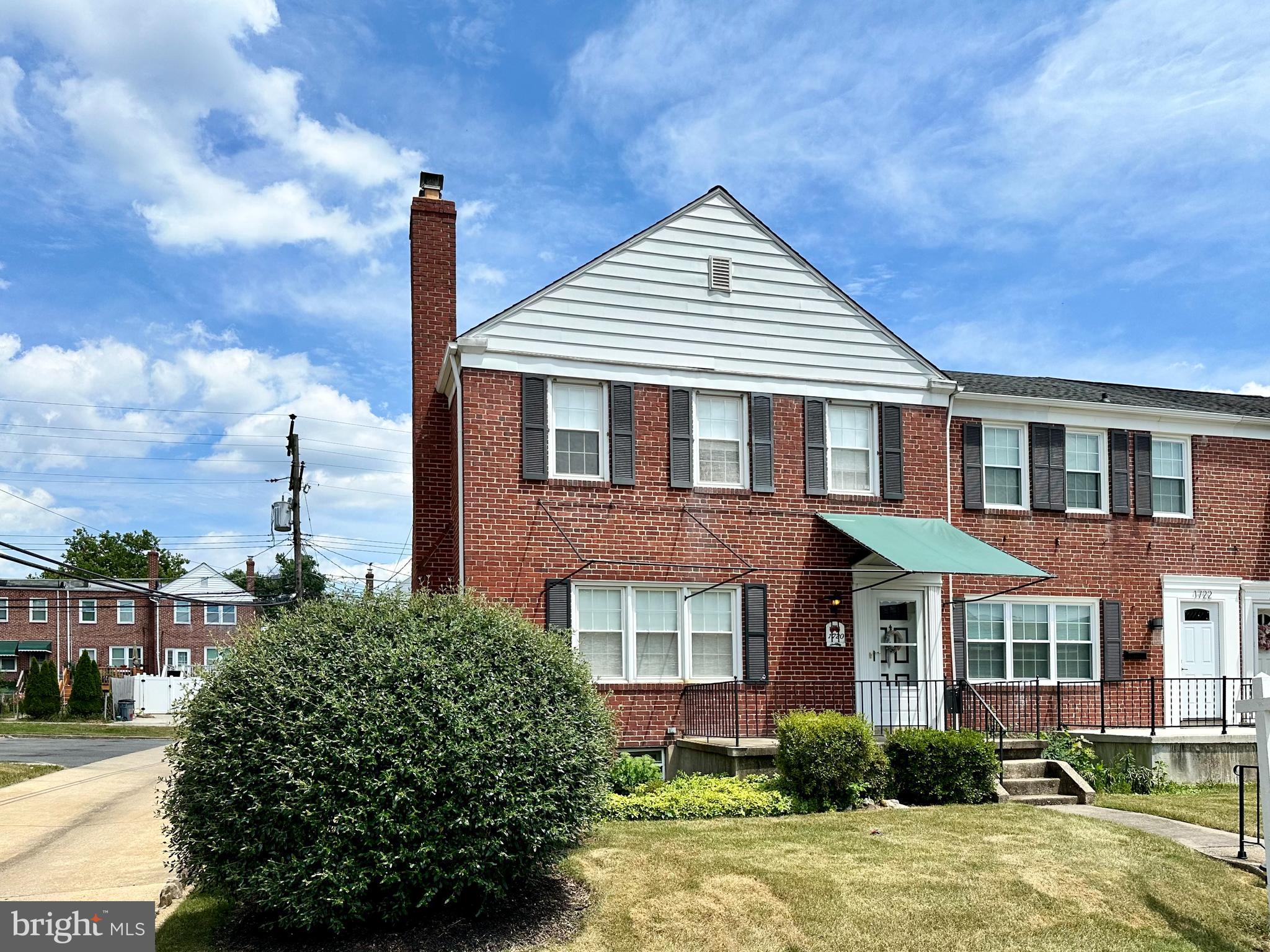1720 Edgewood Road Towson, MD 21286 - Photo 3 of 50 Larger end unit offers extra space and more light