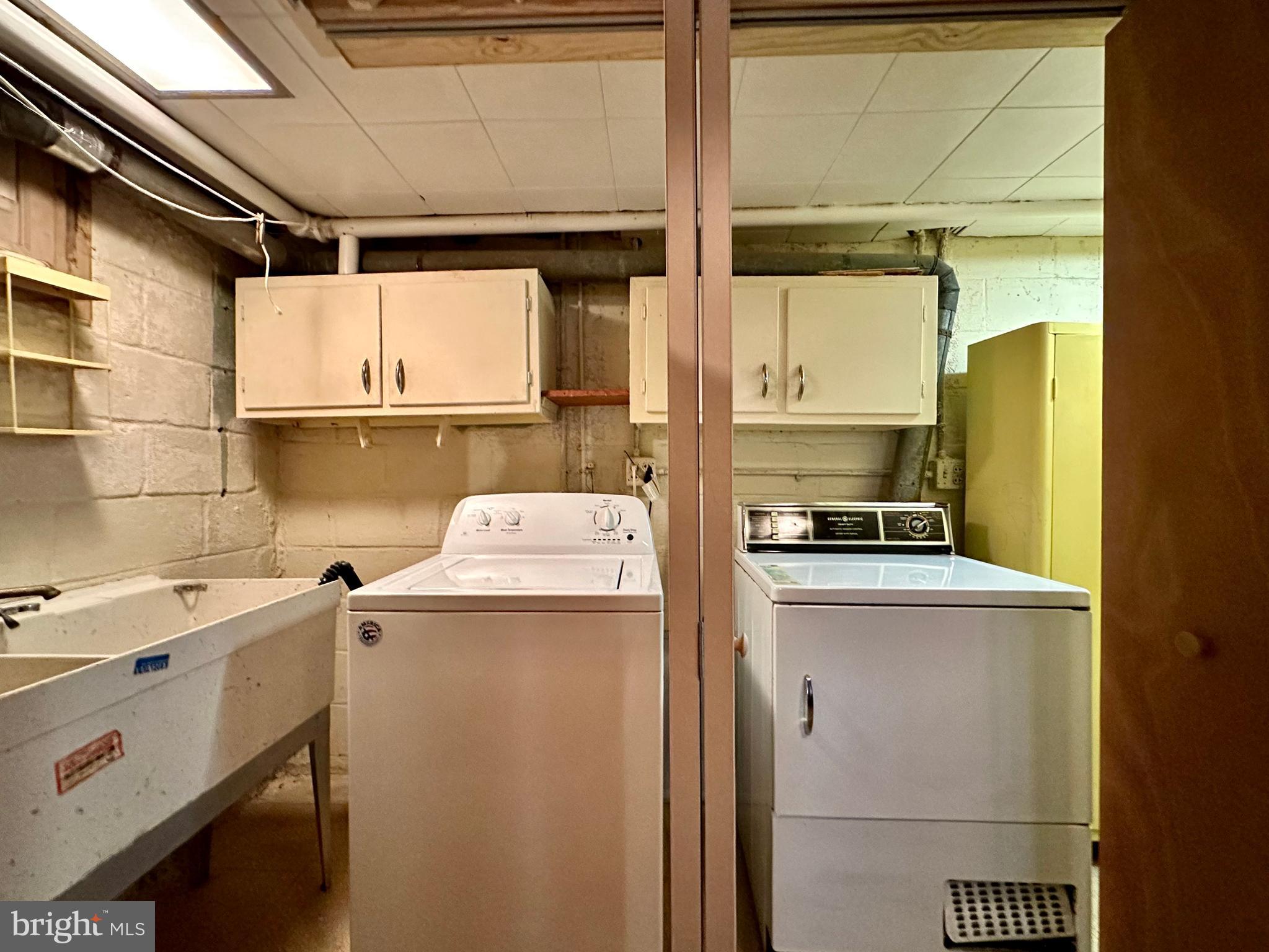 1720 Edgewood Road Towson, MD 21286 - Photo 50 of 50 Basement laundry area