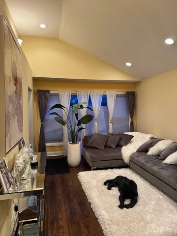 $3,000 | 1216 West 95th Place, Chicago, IL 60643