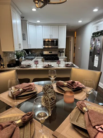 $3,000 | 1216 West 95th Place, Chicago, IL 60643