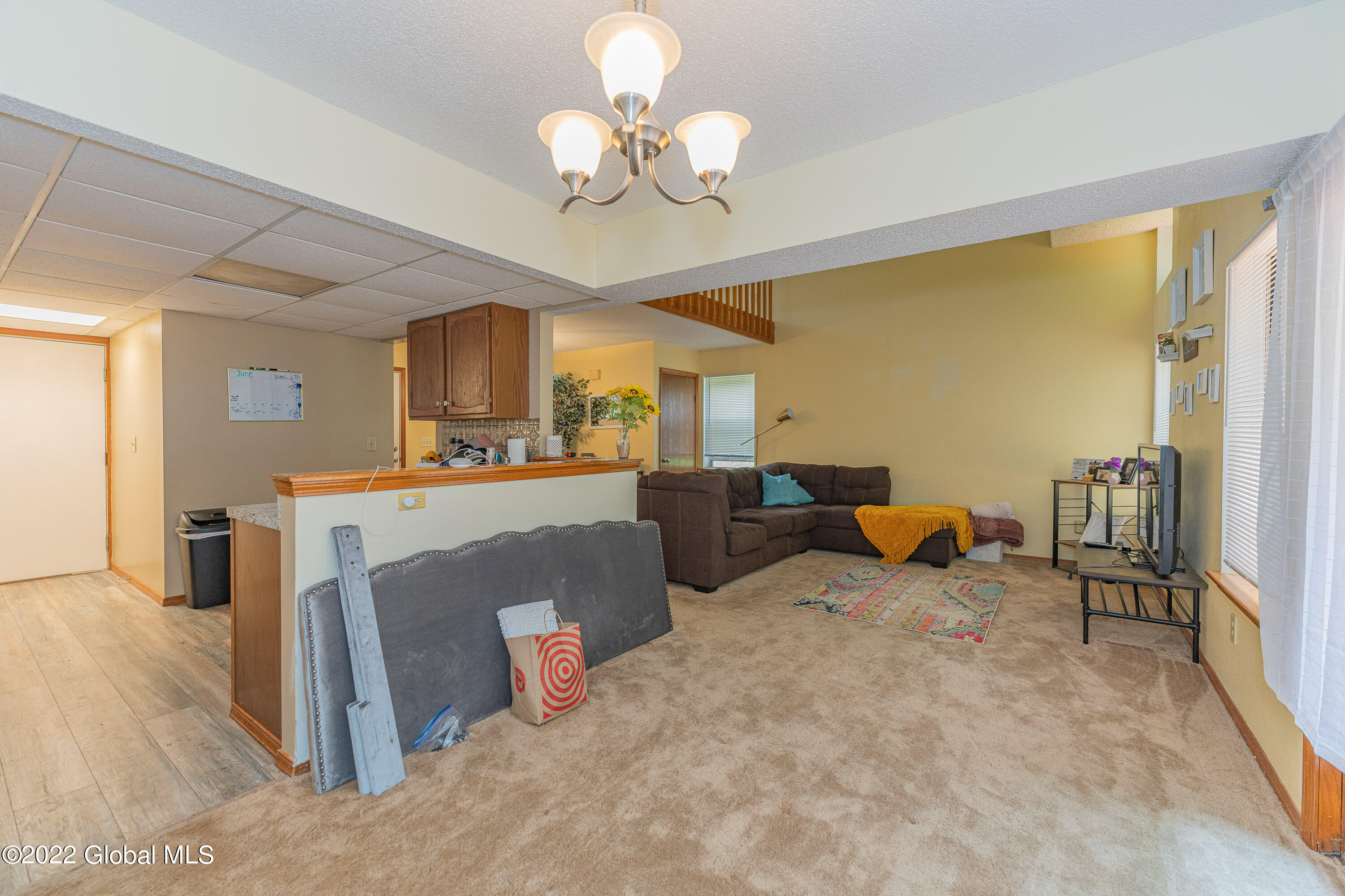 21 Heyden Road Troy, NY 12180 - Photo 12 of 31 3 Diningroom 4