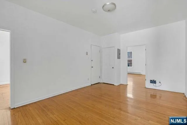 $1,650,000 | 372 Summit Avenue, Jersey City, NJ 07306