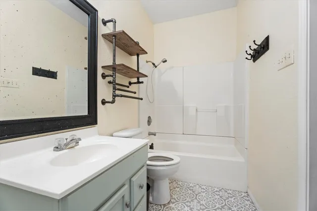 $975,000 | 27118 Holly Lord, Magnolia, TX 77355