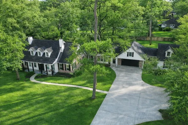 $860,000 | 27118 Holly Lord, Magnolia, TX 77355