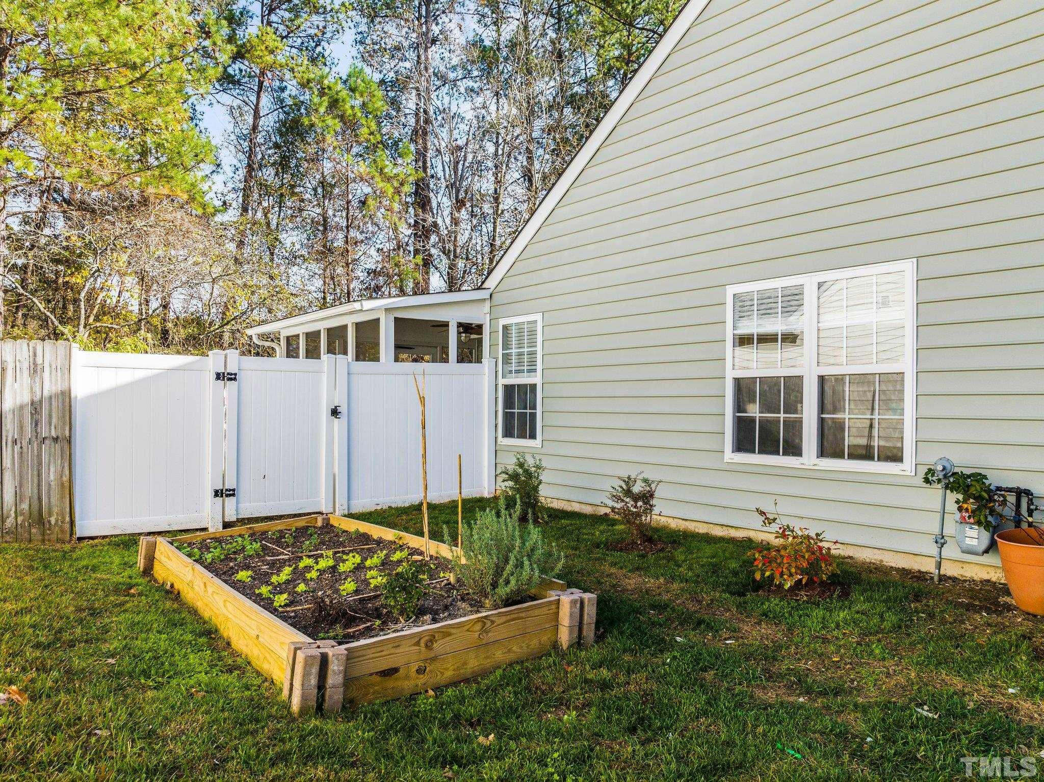 15 Pendleton Court Durham, NC 27713 - Photo 4 of 50 Gallery Image 4