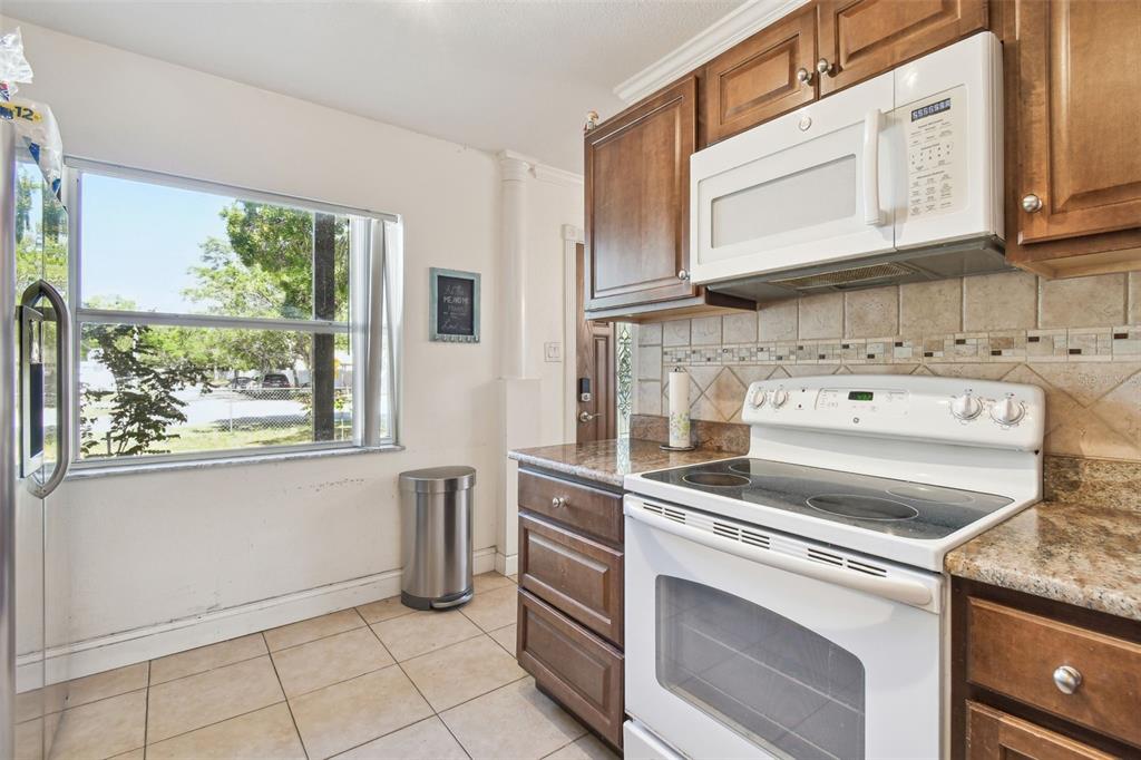4412 Bray Road Tampa, FL 33634 - Photo 8 of 30 Gallery Image 8