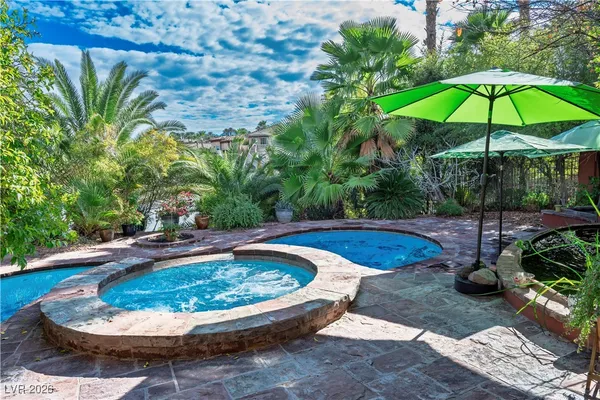 $1,950,000 | 16 VÃa Mira Monte, Henderson, NV 89011