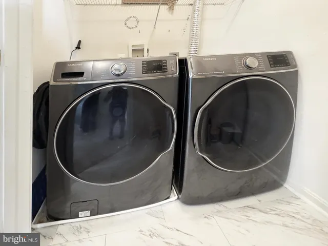 $749,900 | 17571 Lethridge Circle, Round Hill, VA 20141