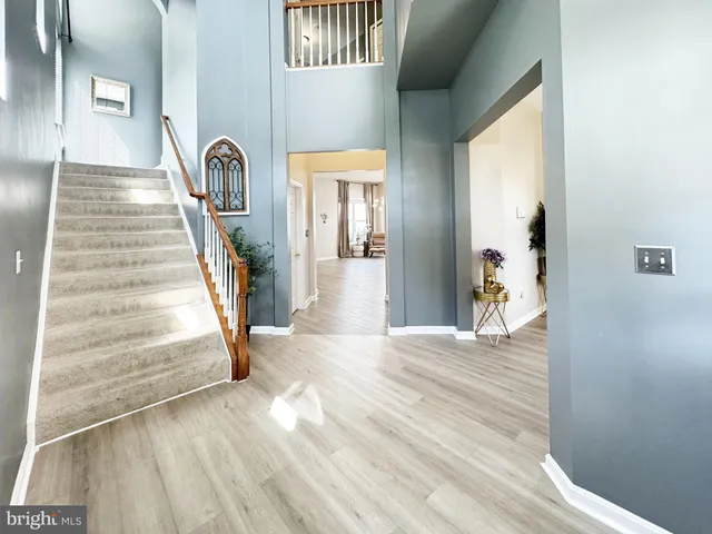 $749,900 | 17571 Lethridge Circle, Round Hill, VA 20141