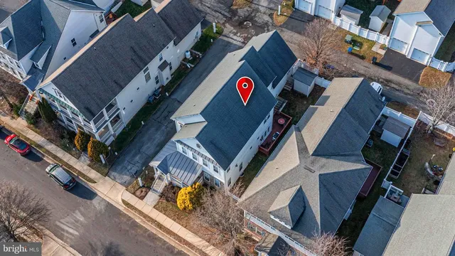 $749,900 | 17571 Lethridge Circle, Round Hill, VA 20141