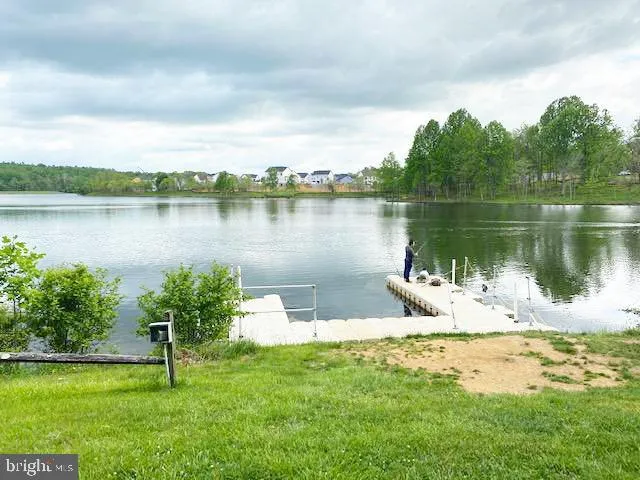 $749,900 | 17571 Lethridge Circle, Round Hill, VA 20141