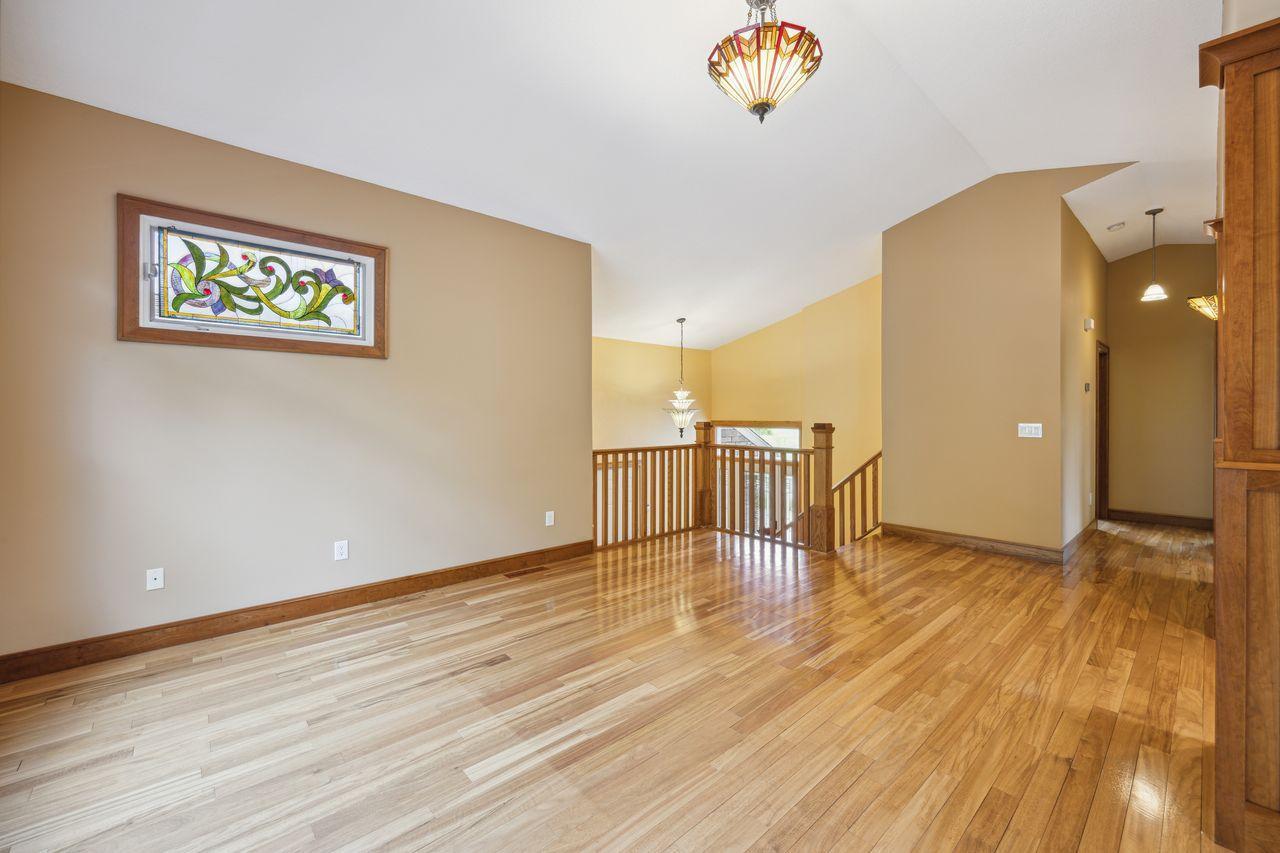 561 Gramsie Road Shoreview, MN 55126 - Photo 5 of 41 Gallery Image 5