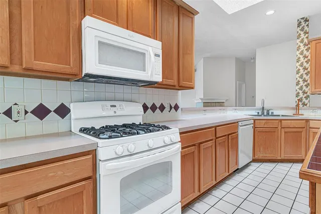 $575,000 | 1303 Hillcrest Drive, Allen, TX 75002