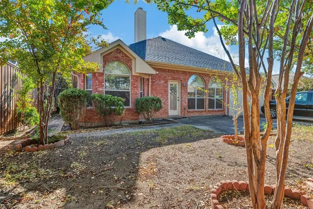 $575,000 | 1303 Hillcrest Drive, Allen, TX 75002