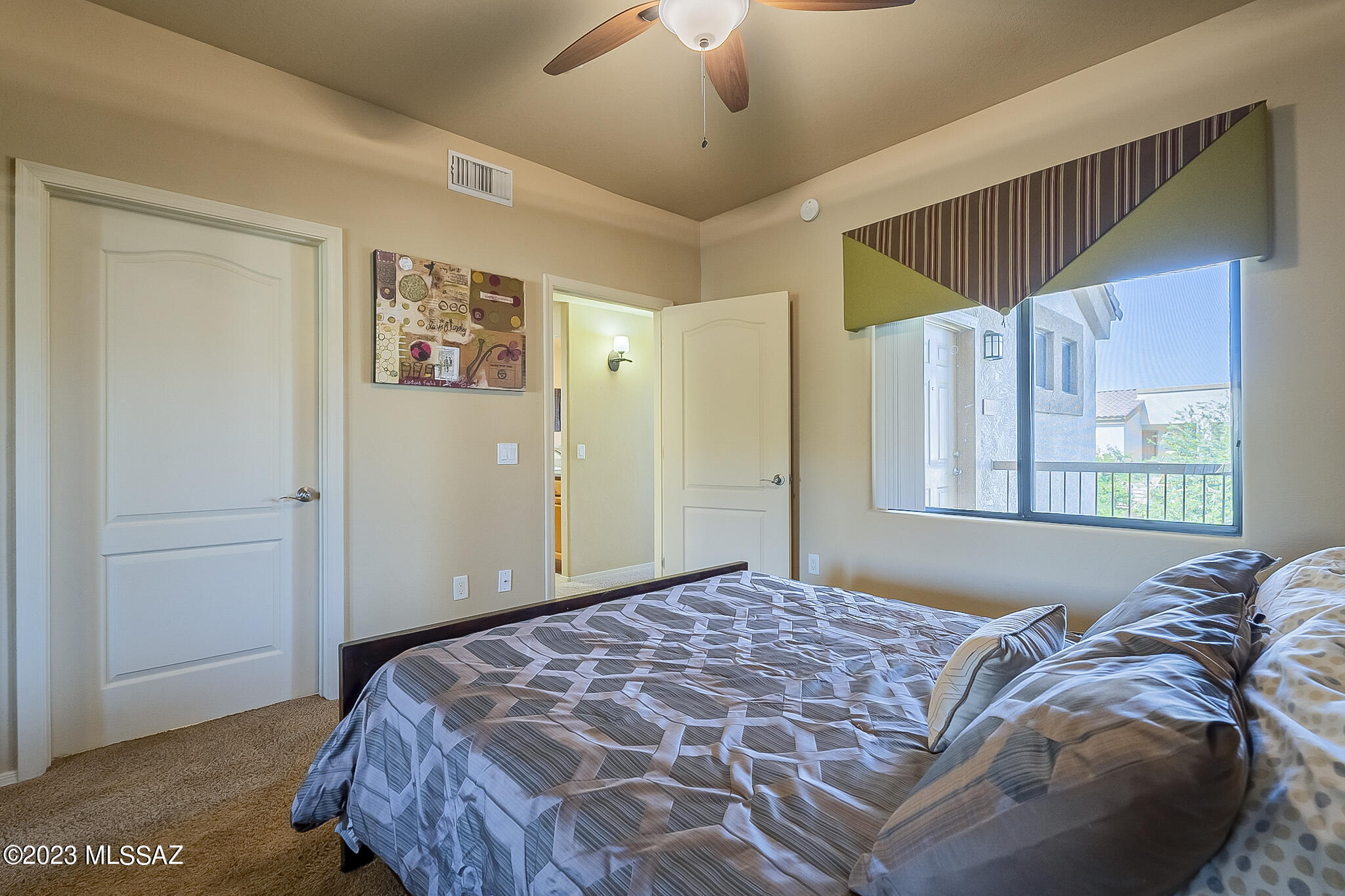 2550 East River Road, Unit 16305 Tucson, AZ 85718 - Photo 23 of 34