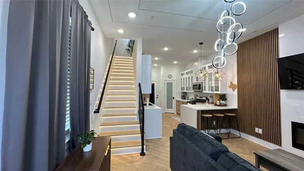 $3,200 | 4609 Bricker Street, Unit A, Houston, TX 77051