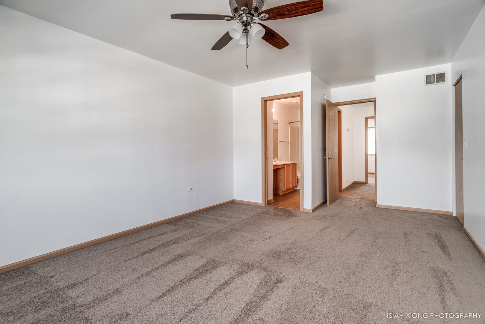47 Rolling Oaks Road, Unit E Sugar Grove, IL 60554 - Photo 15 of 24 Gallery Image 15