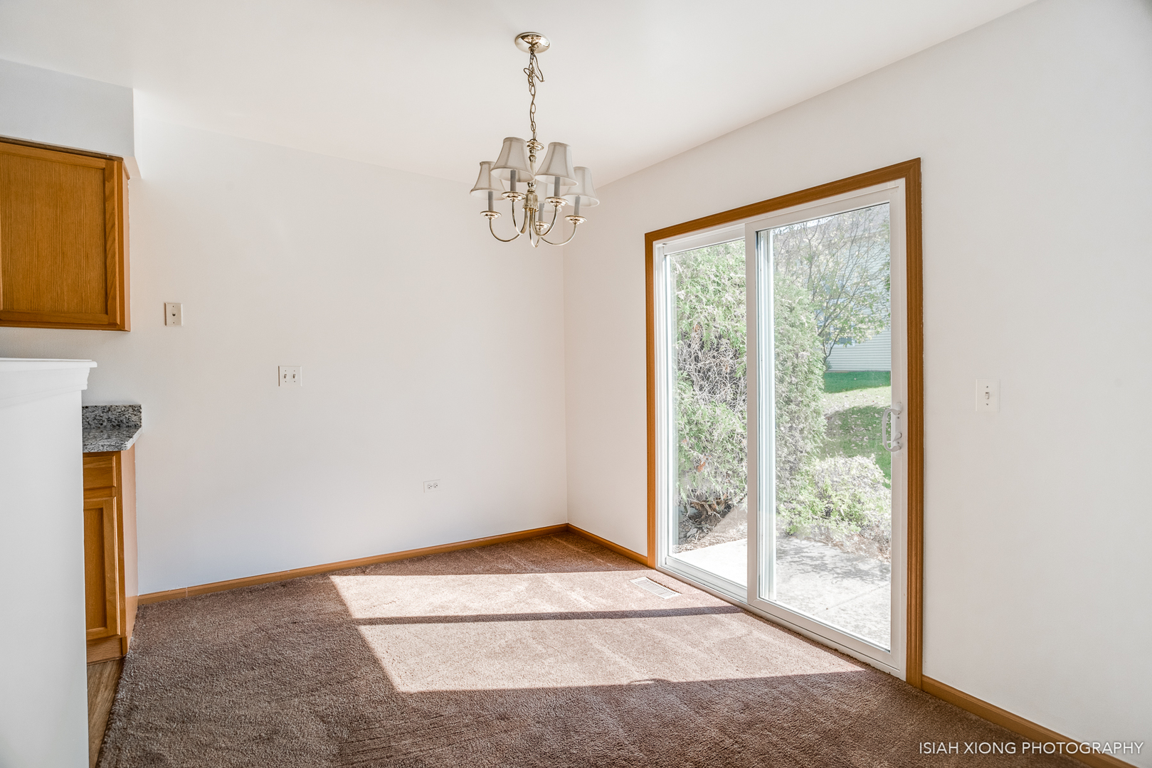 47 Rolling Oaks Road, Unit E Sugar Grove, IL 60554 - Photo 8 of 24 Gallery Image 8