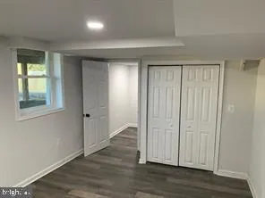 a view of room with an empty space