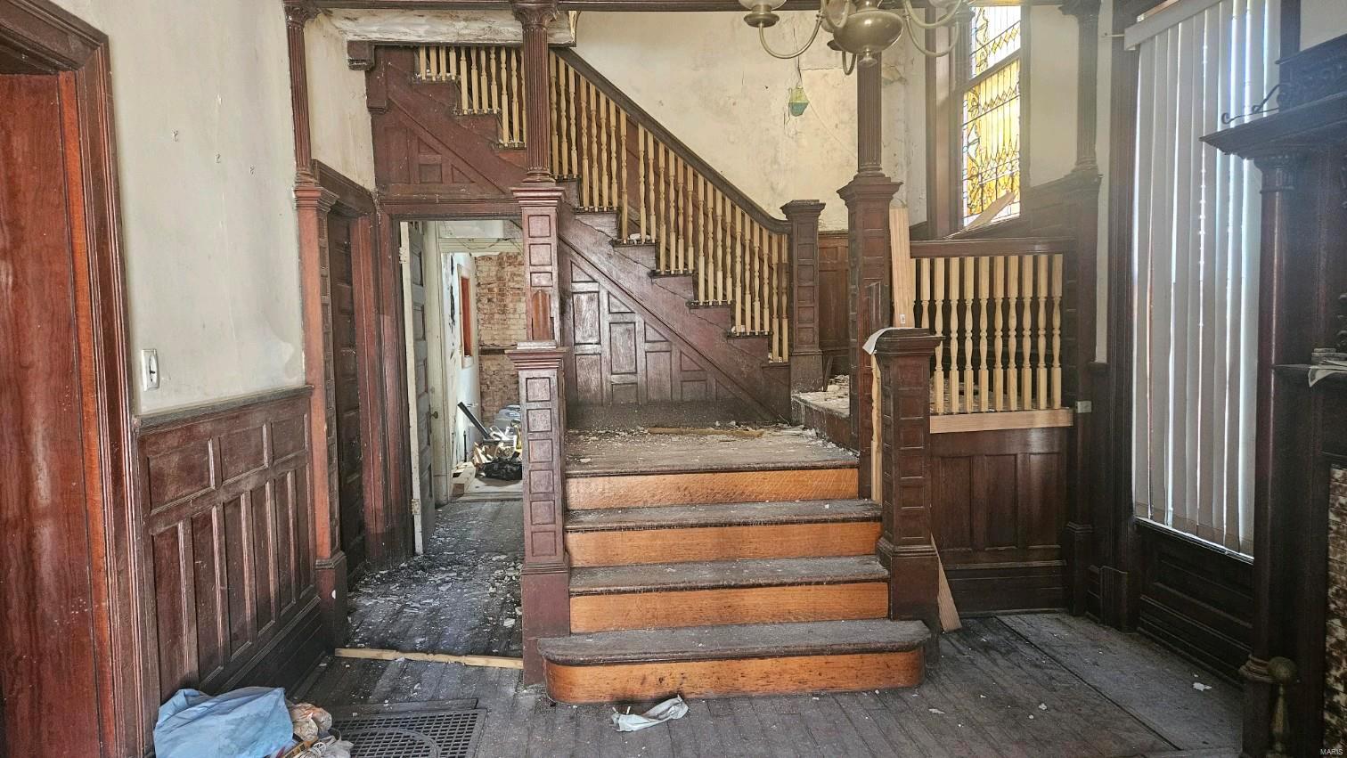 5162 Cabanne Avenue St. Louis, MO 63113 - Photo 2 of 9