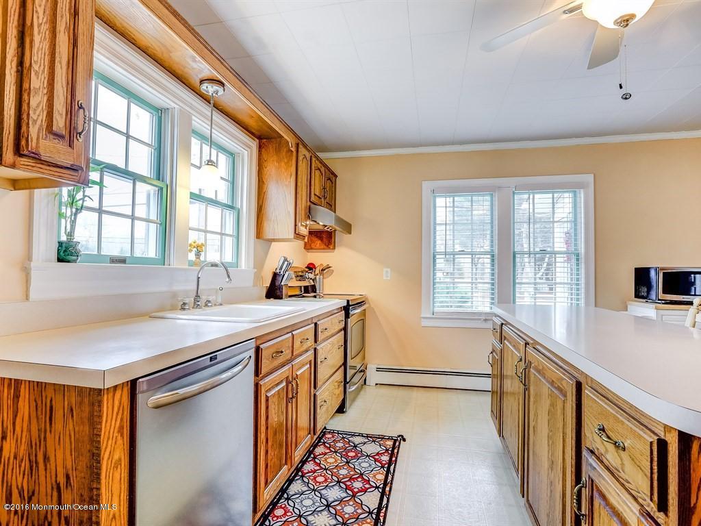 48 Jacobstown Road New Egypt, NJ 08533 - Photo 12 of 34 012_Kitchen