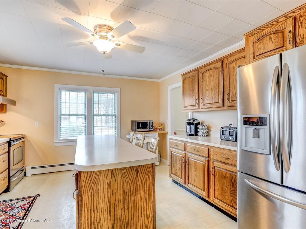 48 Jacobstown Road New Egypt, NJ 08533 - Photo 13 of 34 013_Kitchen
