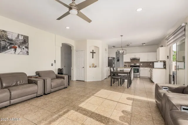 $675,000 | 5919 West Sack Drive, Glendale, AZ 85308