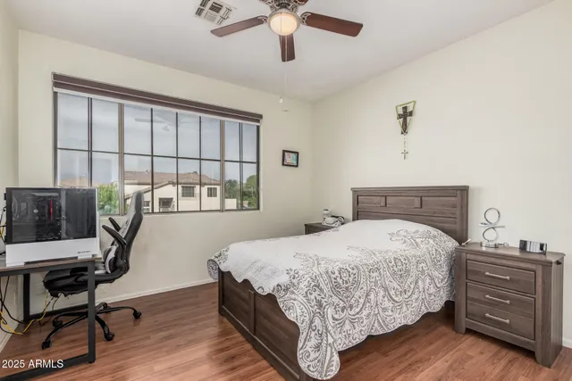 $695,000 | 5919 West Sack Drive, Glendale, AZ 85308