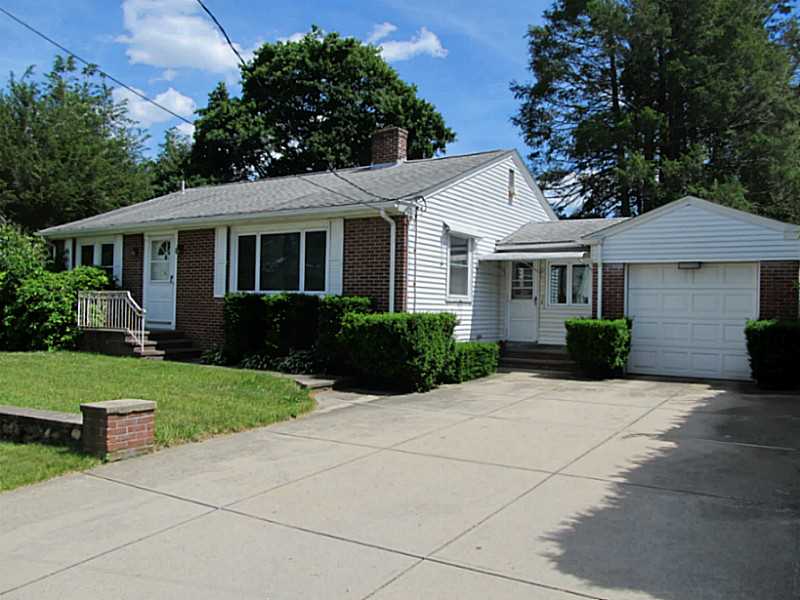 5 Kitchener Road Johnston, RI 02919 - Photo 1 of 17 Exterior Front.