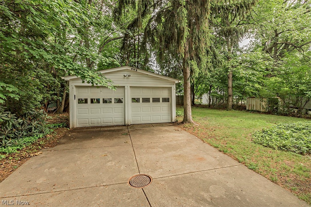 4021 Rosemond Road Cleveland Heights, OH 44121 - Photo 4 of 34