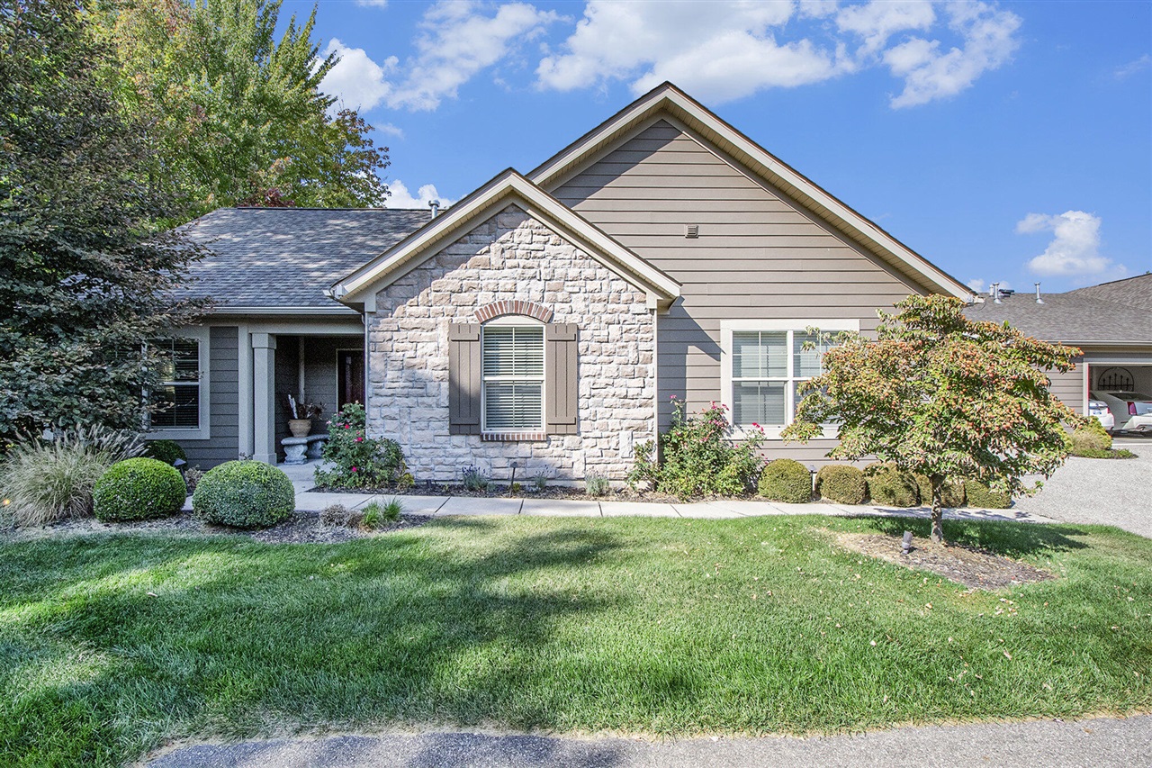 993 Bridge Walk Court Southeast, Unit 119 Ada, MI 49301 - Photo 1 of 20